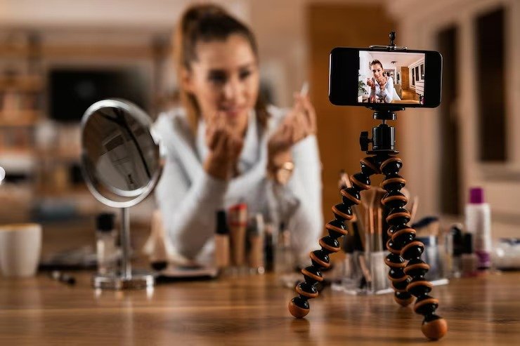 The Rise of Sydneebeeyxo: A Deep Dive into the Influencer's Impact and Strategy sydneebeeyxo